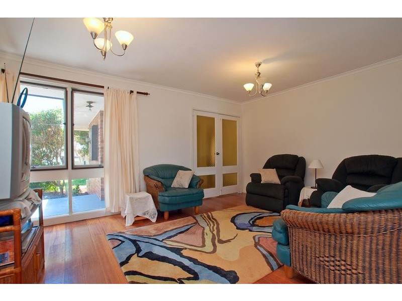 8 Owen Close, Frankston VIC 3199