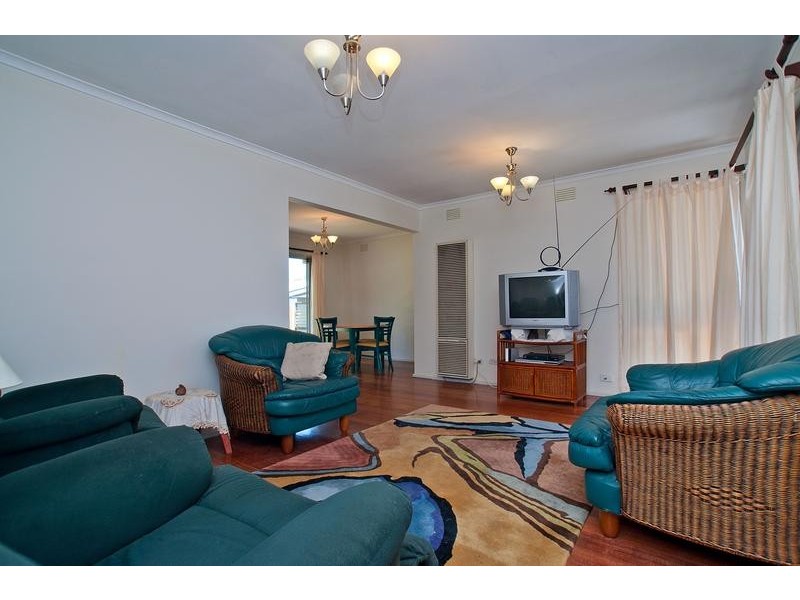 8 Owen Close, Frankston VIC 3199