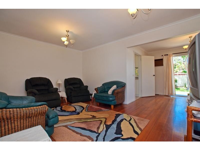 8 Owen Close, Frankston VIC 3199