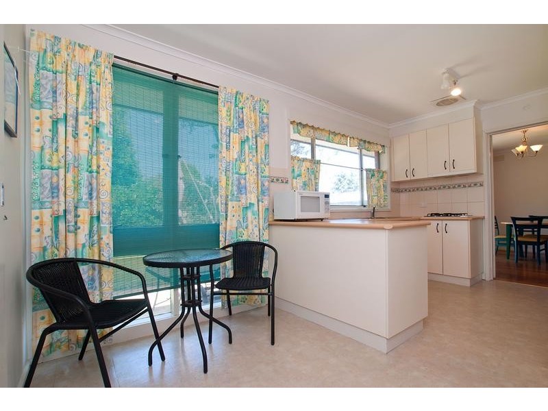 8 Owen Close, Frankston VIC 3199