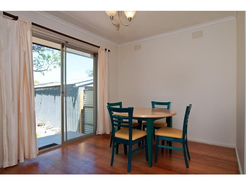 8 Owen Close, Frankston VIC 3199