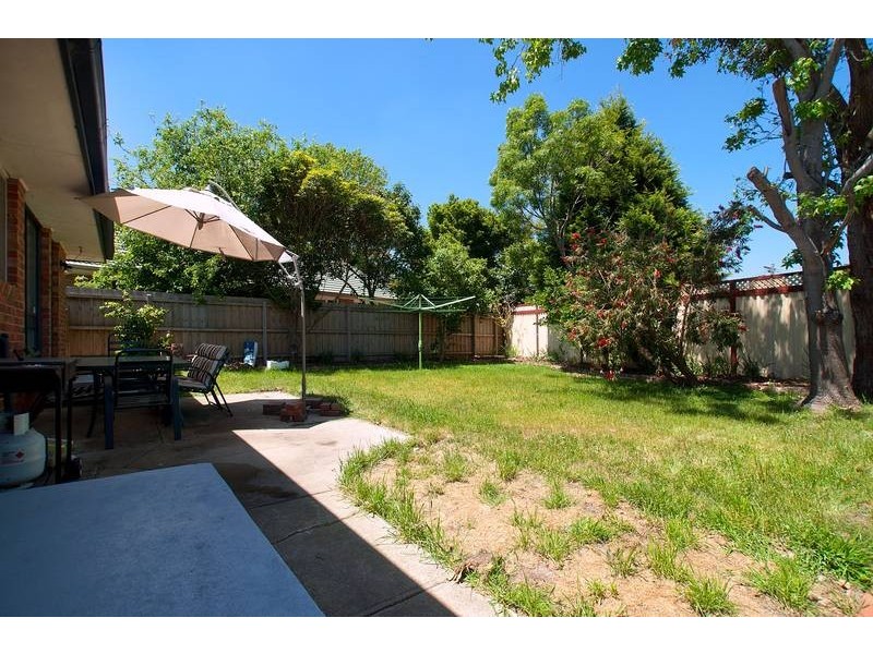 8 Owen Close, Frankston VIC 3199