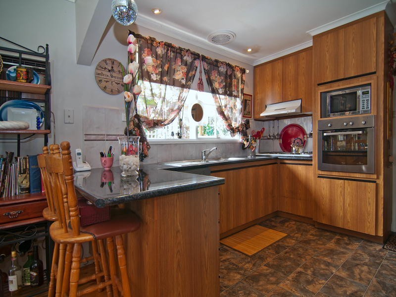 6 Knott Court, Langwarrin VIC 3910