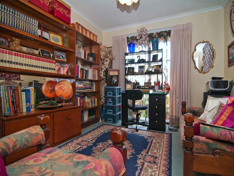 6 Knott Court, Langwarrin VIC 3910