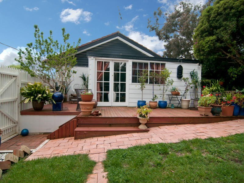 6 Knott Court, Langwarrin VIC 3910