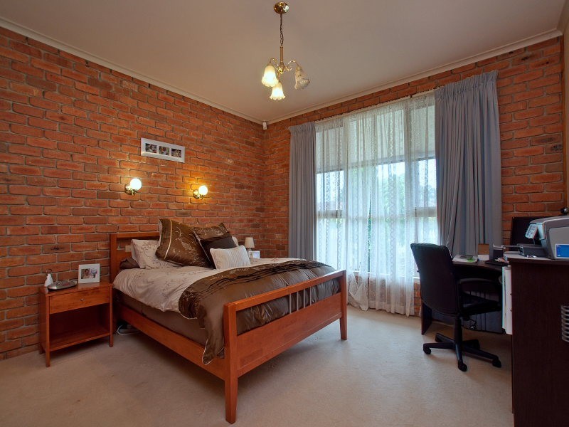 213 Heatherhill Road, Frankston VIC 3199