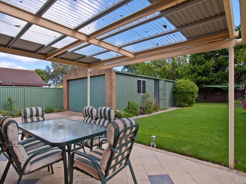 8 Elliott Street, Seaford VIC 3198