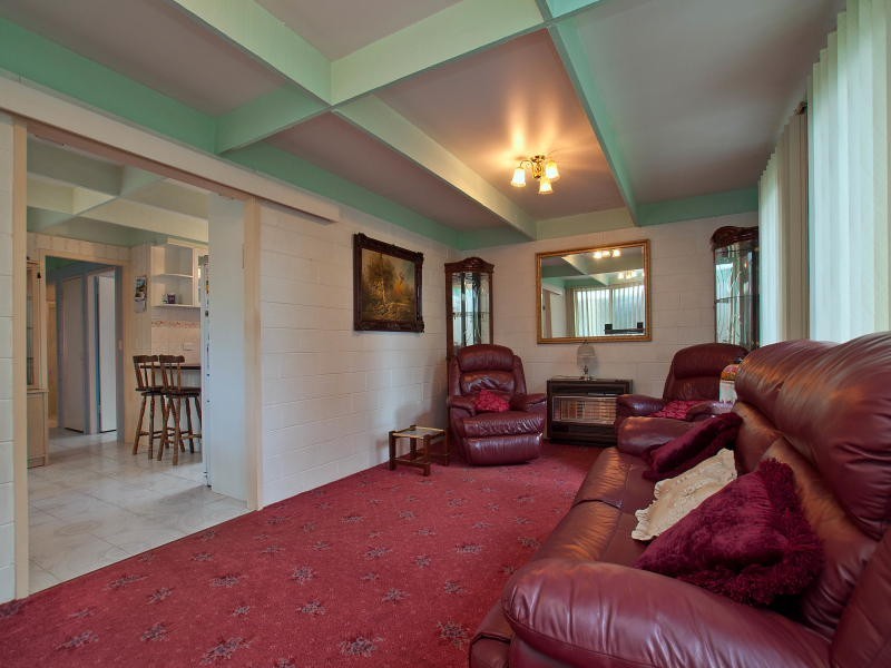 8 Elliott Street, Seaford VIC 3198