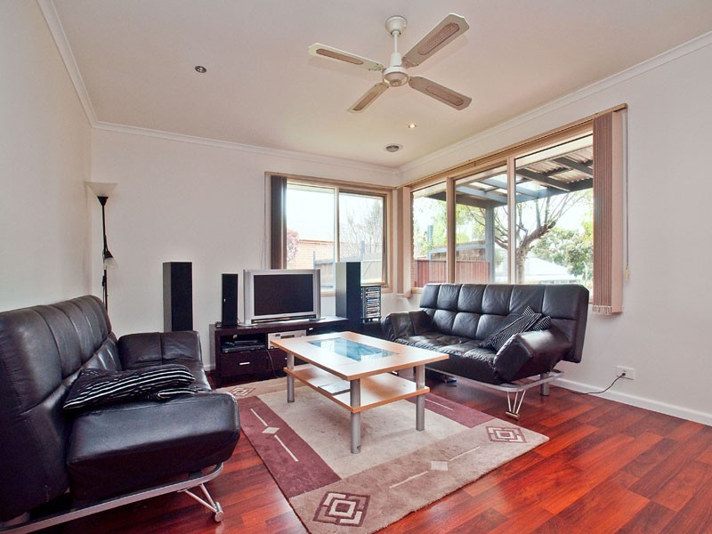 40 Aquarius Drive, Frankston VIC 3199