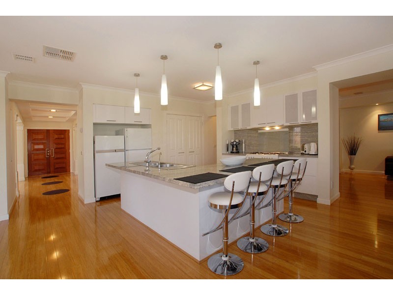 80 Broderick Road, Carrum Downs VIC 3201