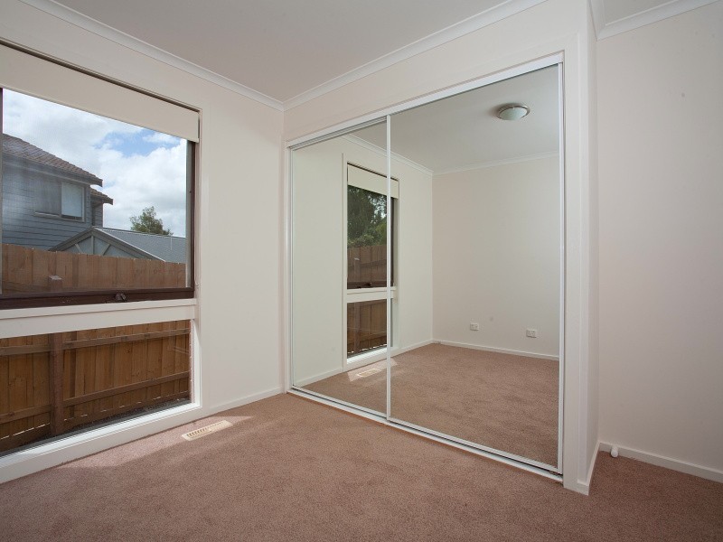 1/12 Gattinara Drive, Frankston VIC 3199