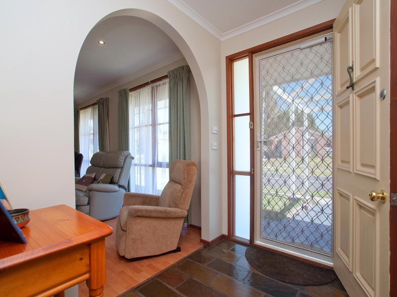 2 Ballymore Court, Frankston VIC 3199