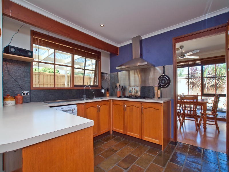 2 Ballymore Court, Frankston VIC 3199