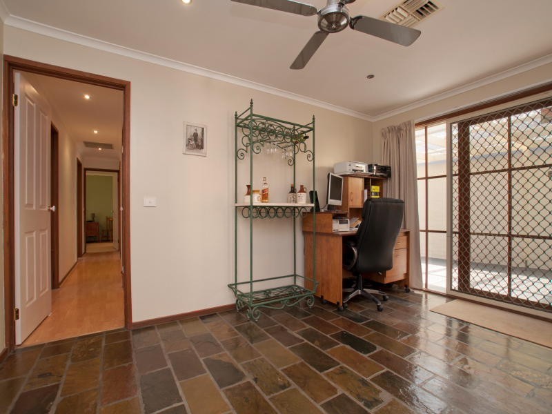 2 Ballymore Court, Frankston VIC 3199