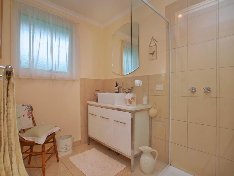 6 Elliott Street, Seaford VIC 3198