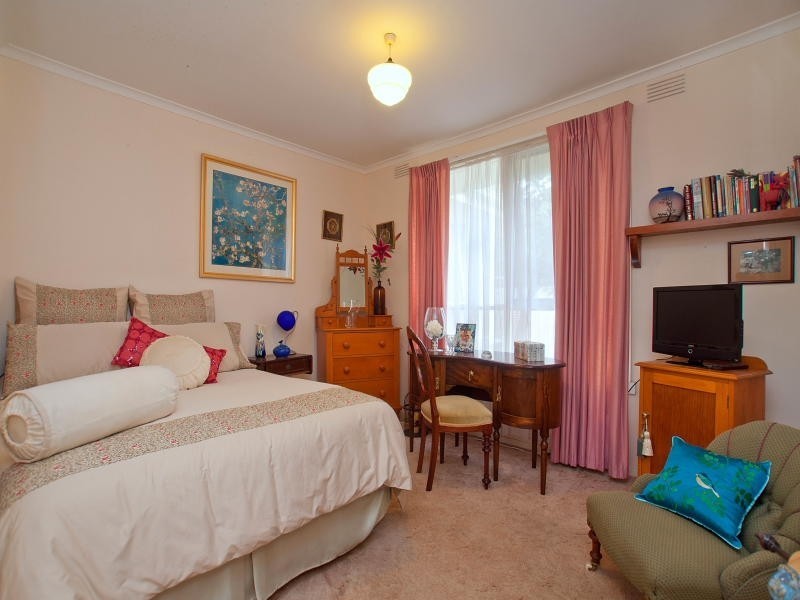 6 Elliott Street, Seaford VIC 3198