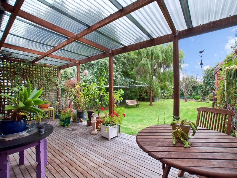 6 Elliott Street, Seaford VIC 3198