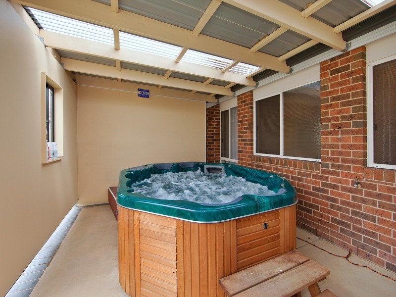 10 Pineview Court, Narre Warren South VIC 3805