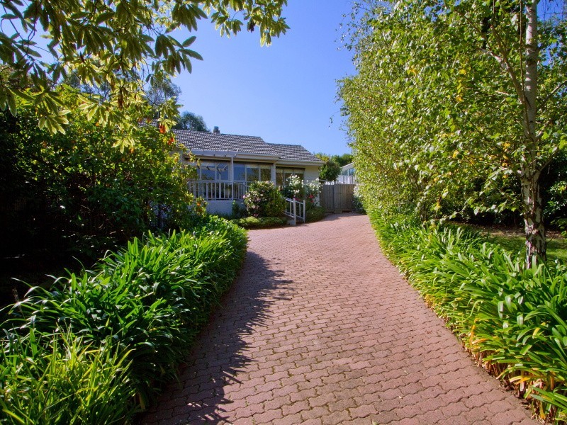 21 Humphries Road, Frankston South VIC 3199