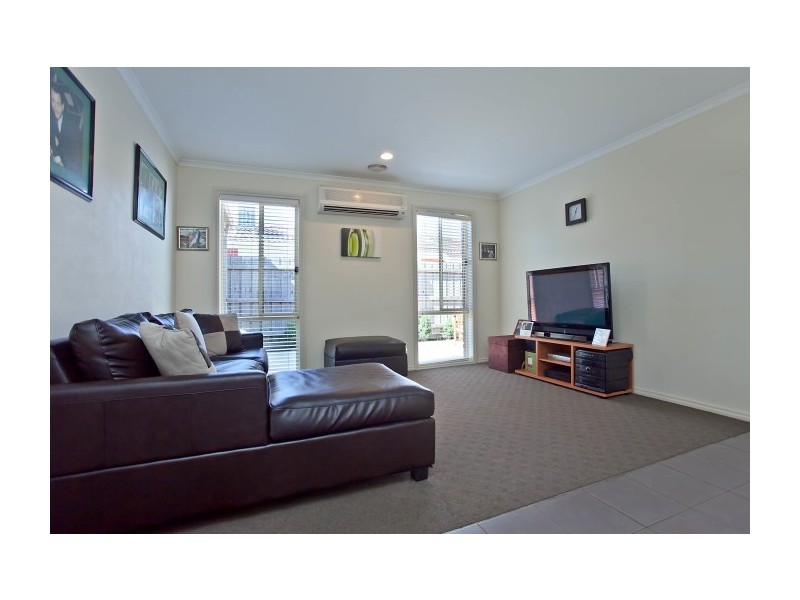 20 Vega Terrace, Cranbourne VIC 3977