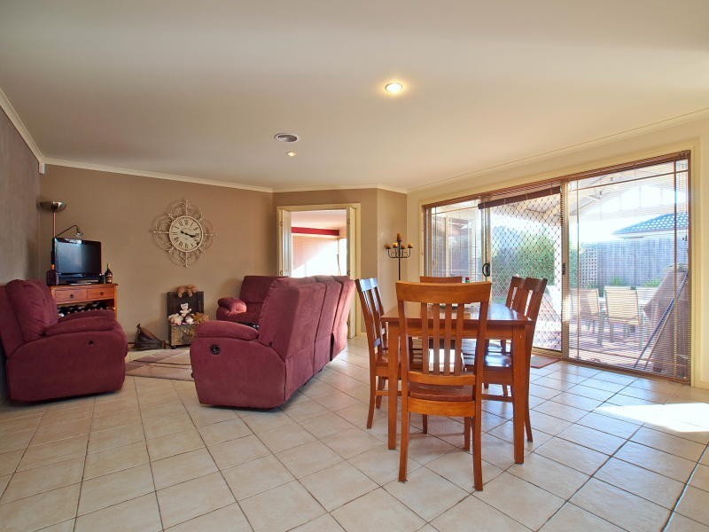 13 Wicklow Drive, Cranbourne VIC 3977