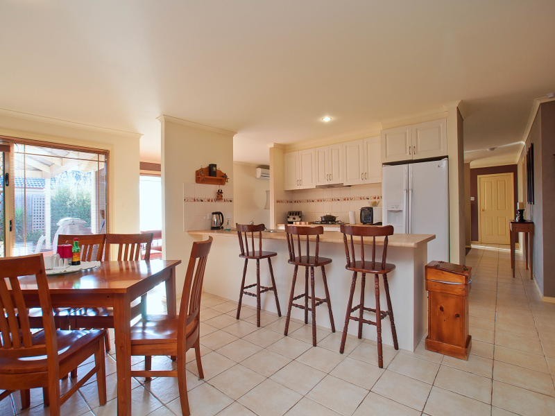 13 Wicklow Drive, Cranbourne VIC 3977