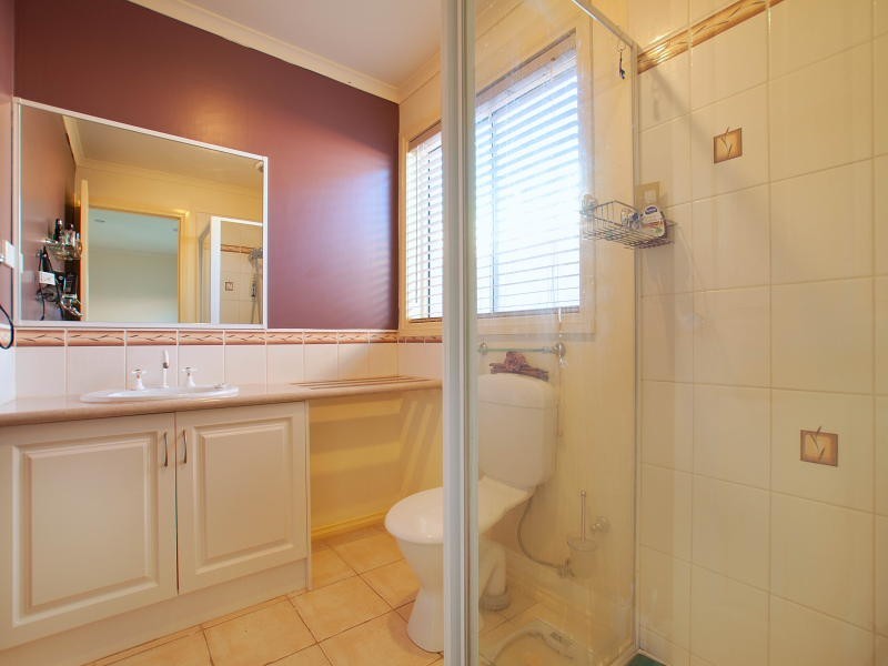 13 Wicklow Drive, Cranbourne VIC 3977