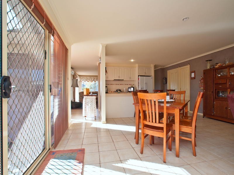 13 Wicklow Drive, Cranbourne VIC 3977