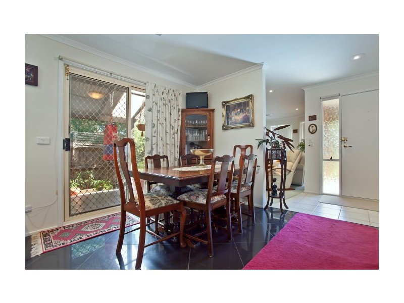 13 Tranter Square, Lynbrook VIC 3975