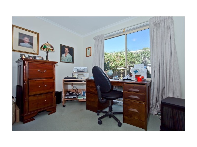 13 Tranter Square, Lynbrook VIC 3975