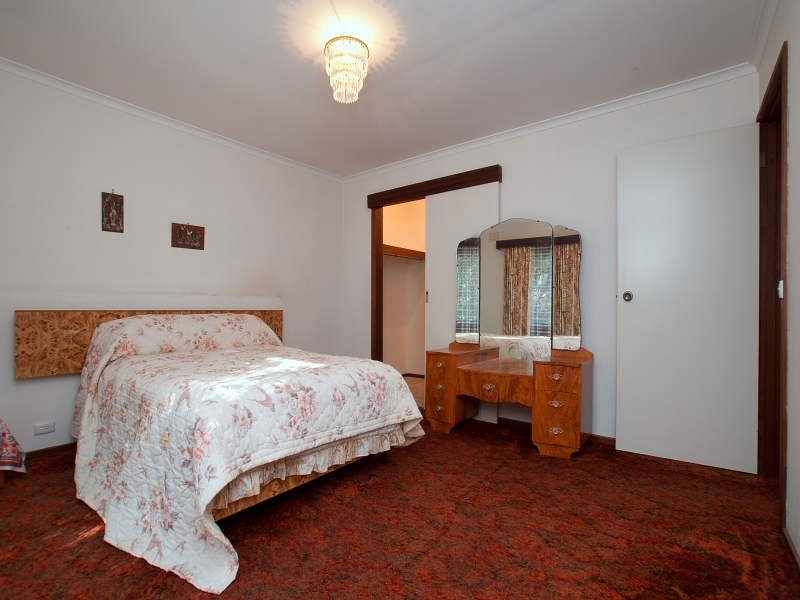 2 Ithaca Road, Frankston South VIC 3199