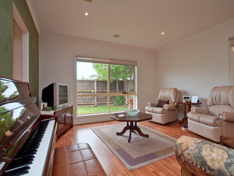 4/88 Granite Drive, Langwarrin VIC 3910