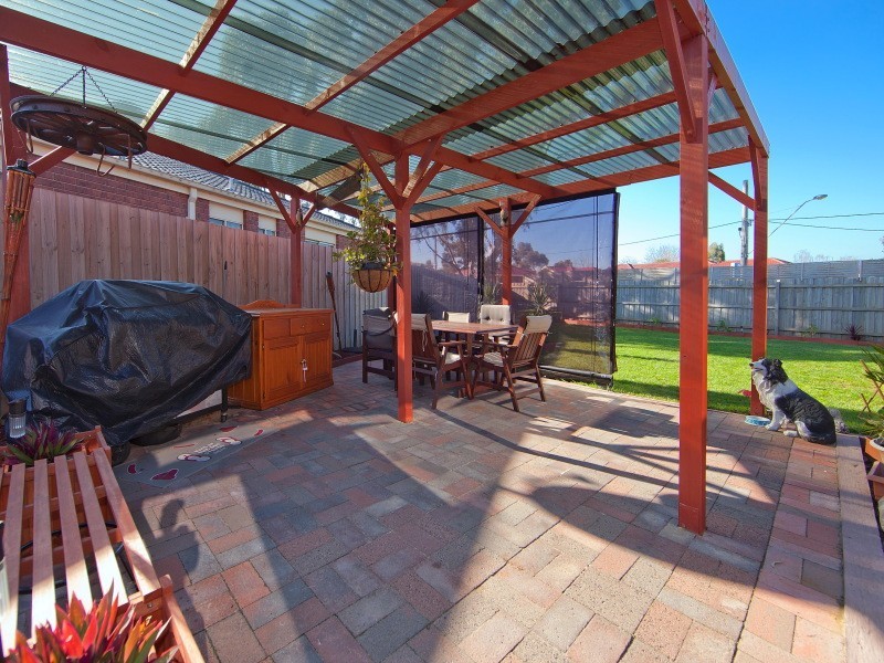 24 Brumbys Road, Carrum Downs VIC 3201