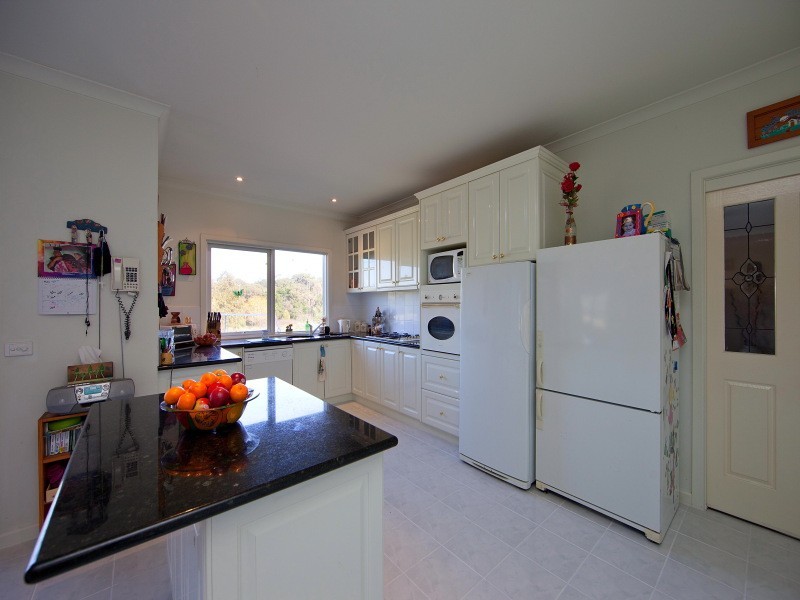 15 Walter Way, Cranbourne South VIC 3977