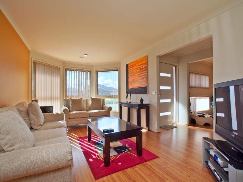 25 Kingdom Drive, Cranbourne VIC 3977