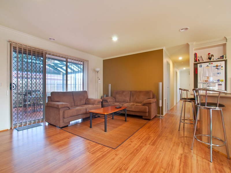 25 Kingdom Drive, Cranbourne VIC 3977