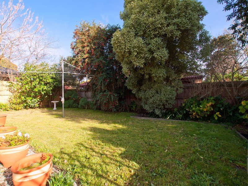 24 Foot Street, Frankston VIC 3199