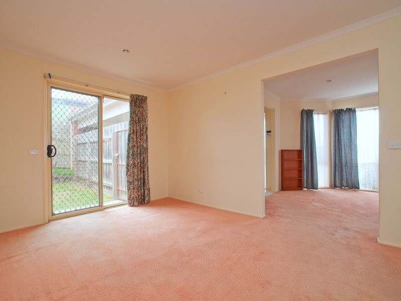 58 Laurel Crescent, Carrum Downs VIC 3201