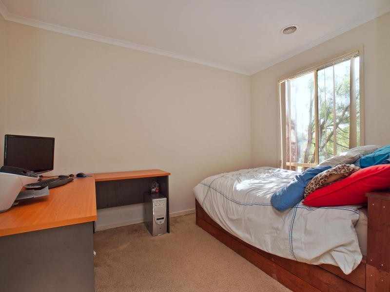 49 Hunt Club Boulevard, Cranbourne VIC 3977