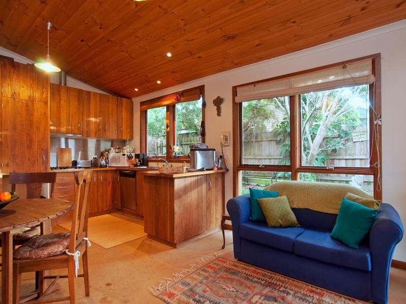 8B Lloyd Street, Langwarrin VIC 3910