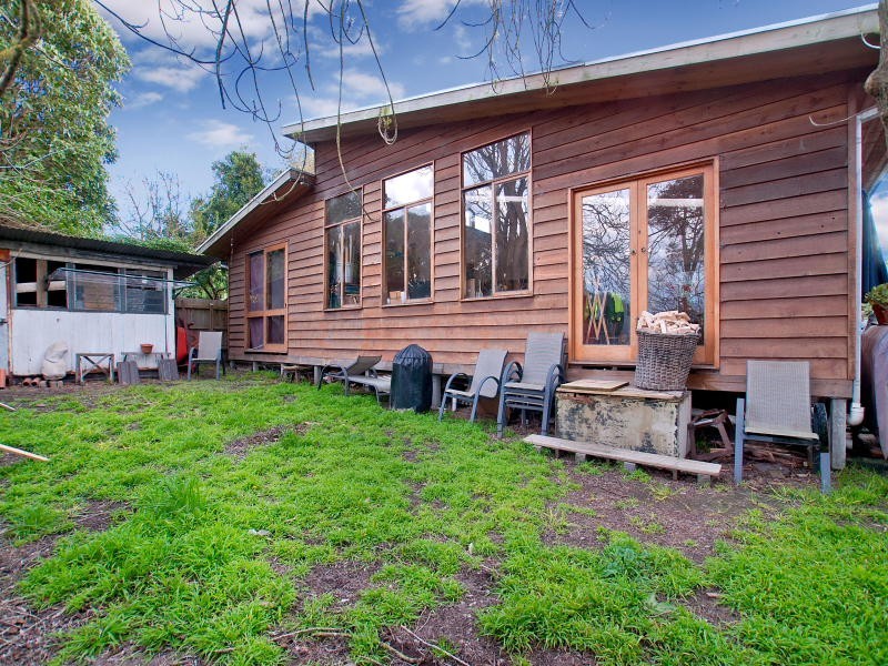 8B Lloyd Street, Langwarrin VIC 3910