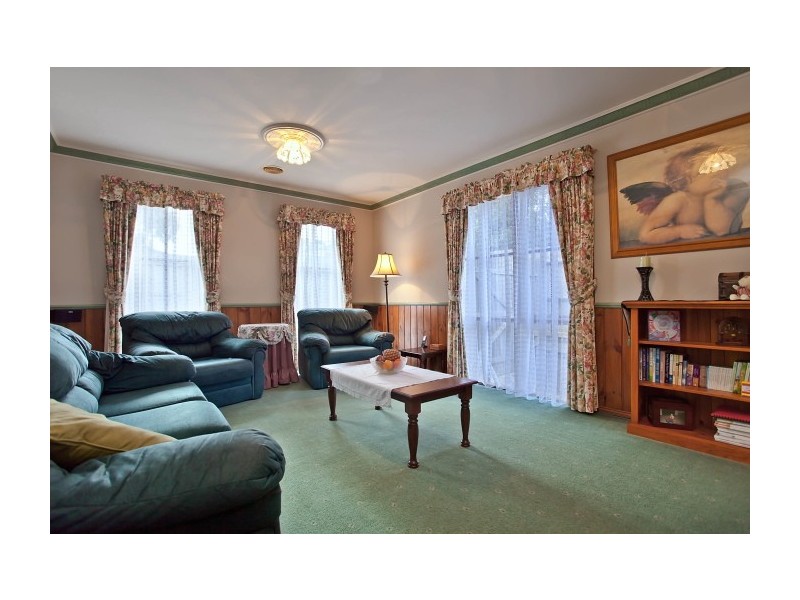 12 Cameron Court, Somerville VIC 3912