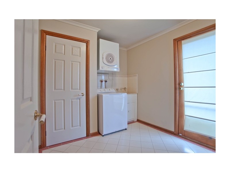 12 Cameron Court, Somerville VIC 3912