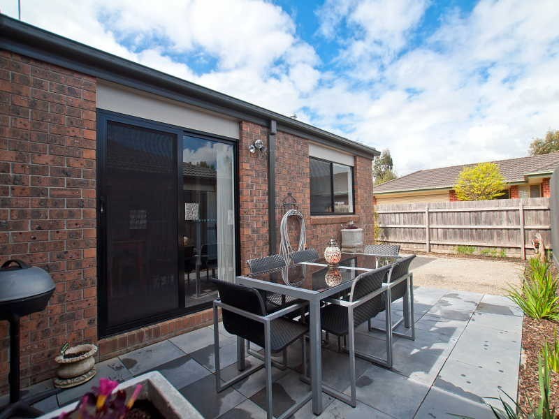 1/21 Raneen Drive, Langwarrin VIC 3910