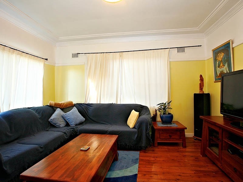 57 North Road, Ryde NSW 2112