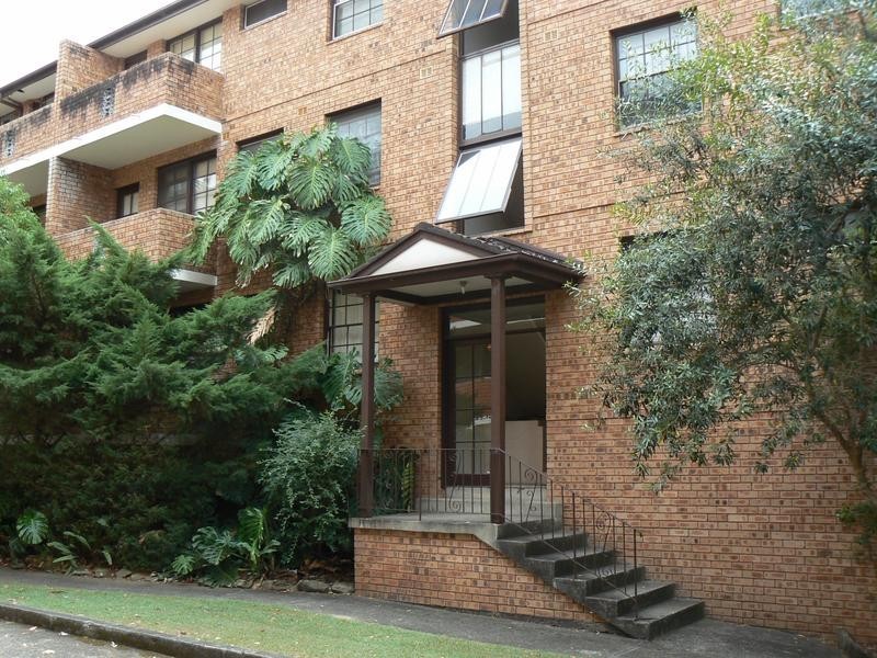 2/19 Lachlan Avenue, Macquarie Park NSW 2113