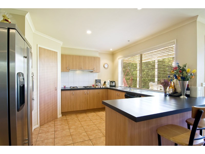 2 Berl Court, Blackburn South VIC 3130