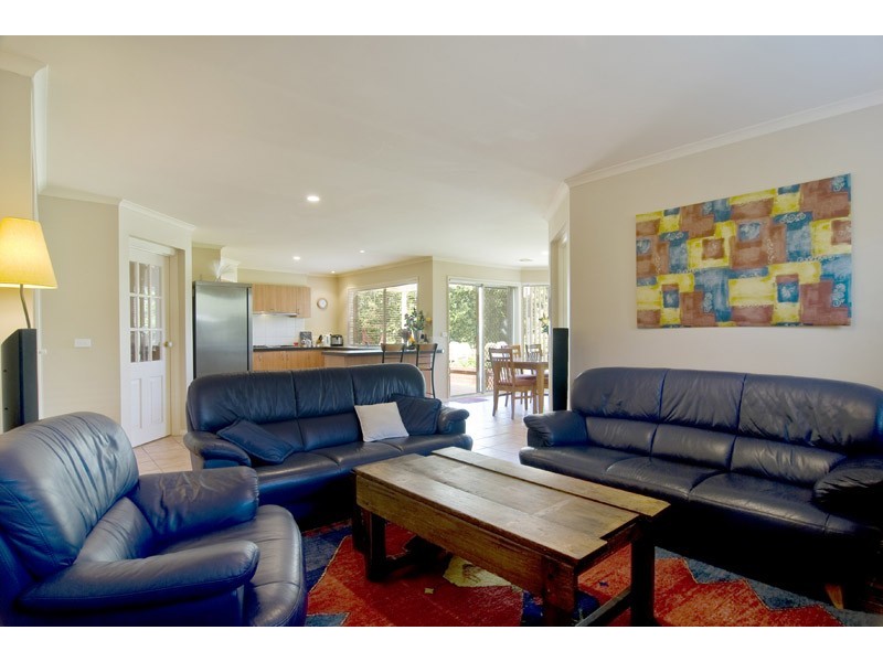 2 Berl Court, Blackburn South VIC 3130