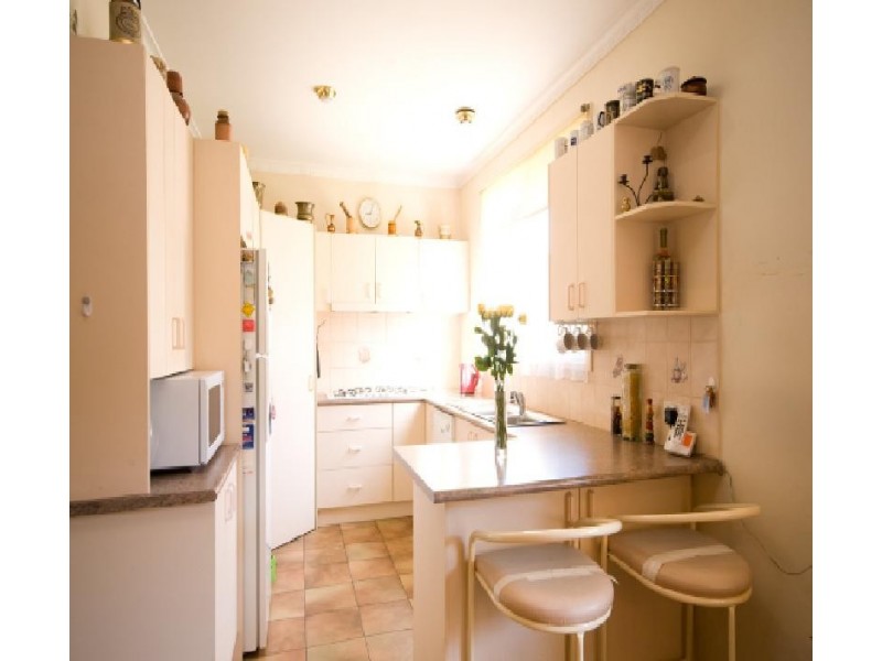 13 Fulton Crescent, Burwood VIC 3125