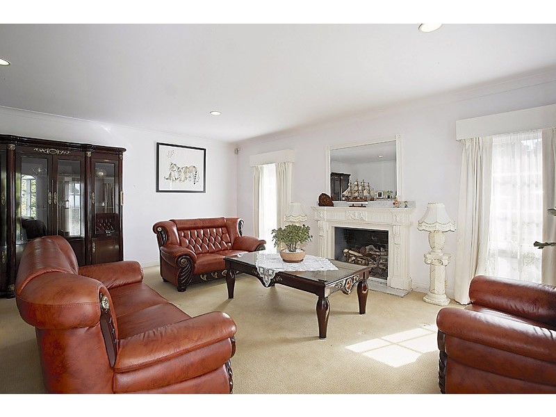 38 Yarrbat Avenue, Balwyn VIC 3103